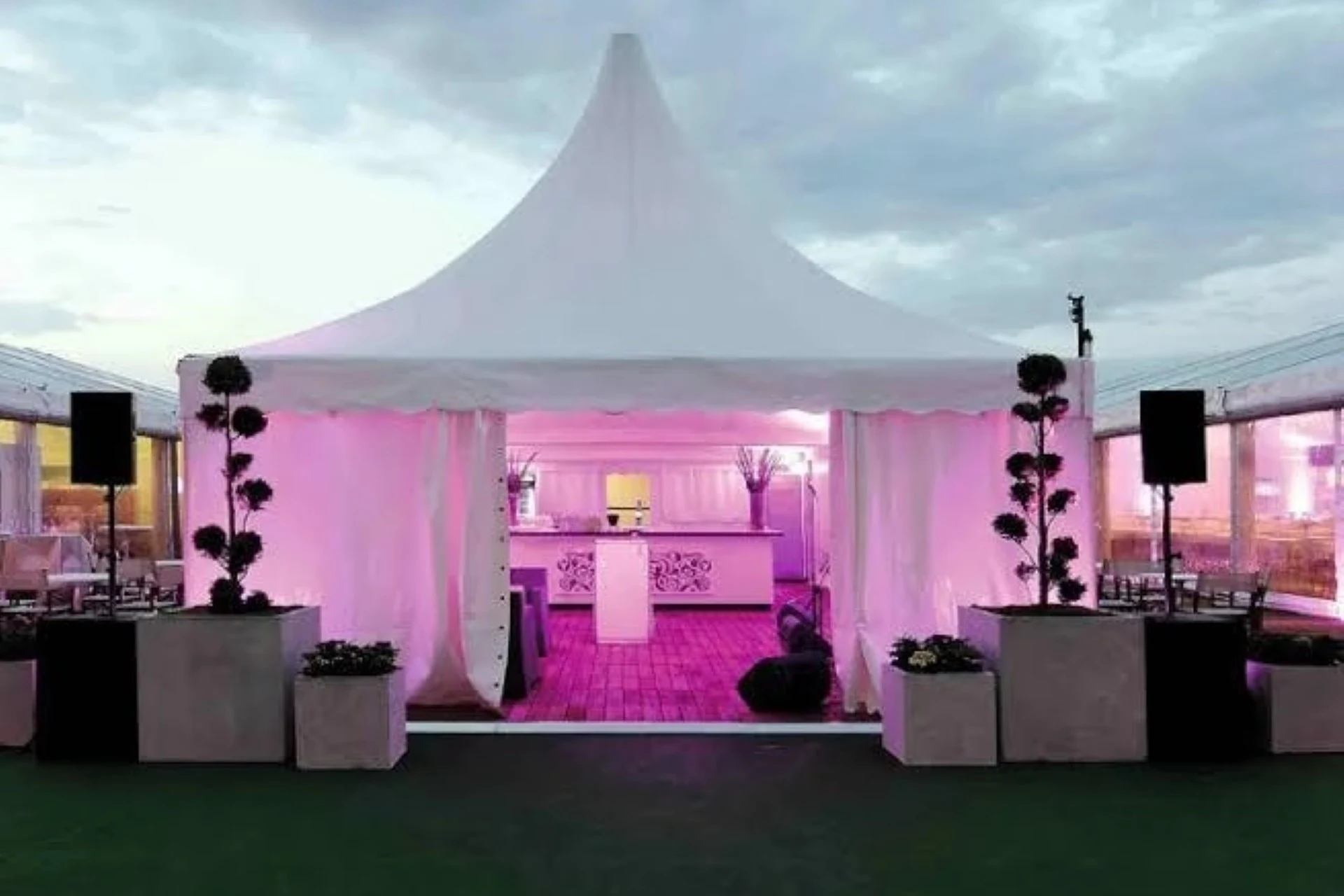 tent and marquee services in dubai