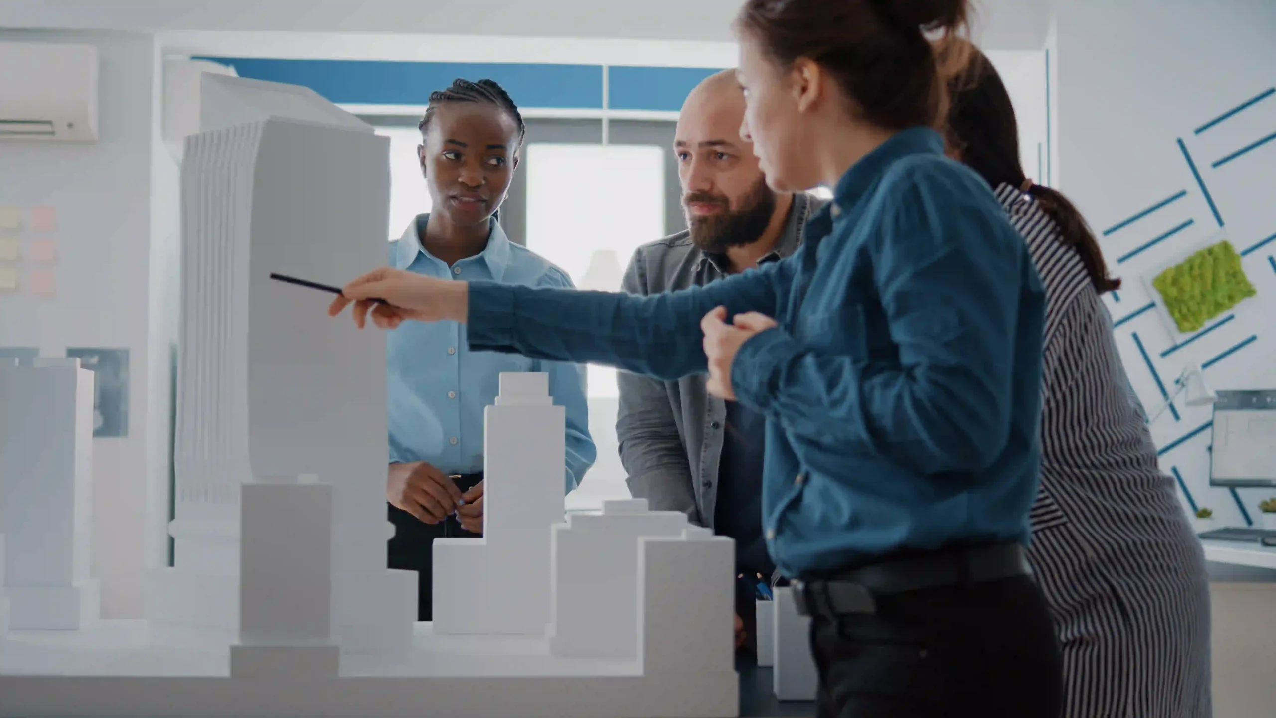 How to Hire an Exhibition Company
